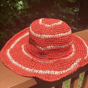 Columbia orange and white packable sun hat